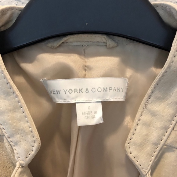 100% Leather Jacket - Picture 5 of 6